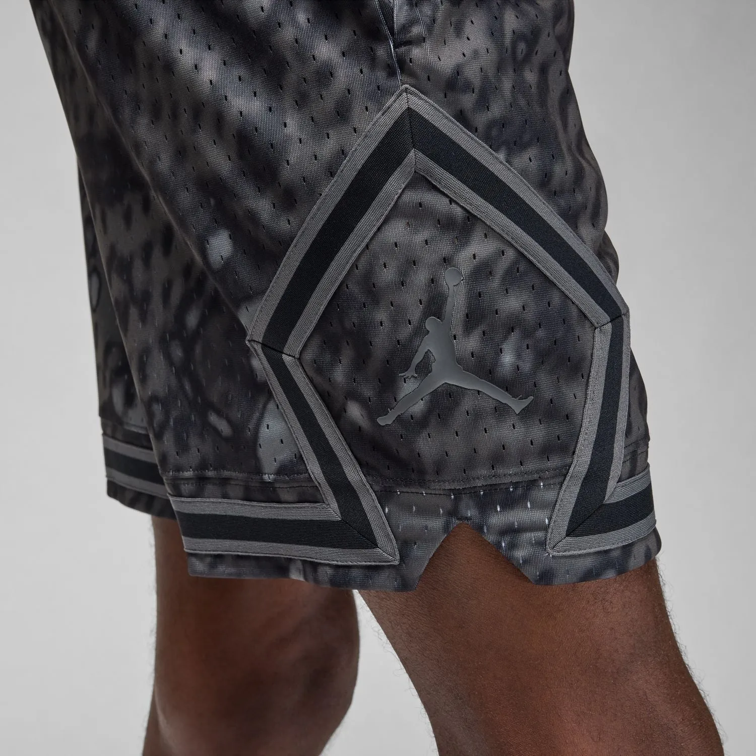 AOP Diamond Short - Mens