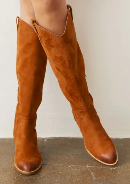 Brooks Tall Boot | Tan