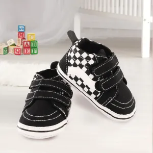 Chequered Black Casual Booties