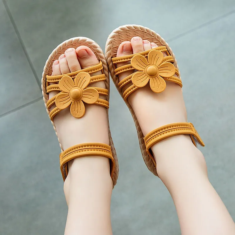 Soft Bottom Flowers Design Cute Sandals for Girls