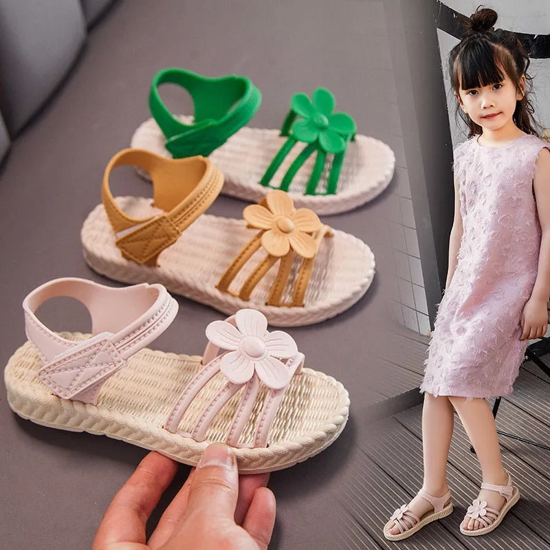 Soft Bottom Flowers Design Cute Sandals for Girls