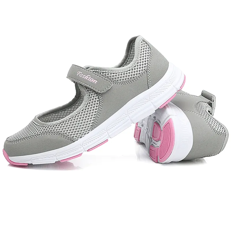 Women's Breathable Vulcanized Flat Shoes / Super Light Mesh Sneakers - SF1367