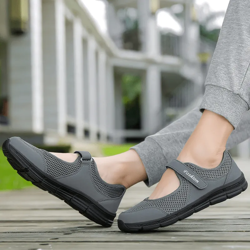 Women's Breathable Vulcanized Flat Shoes / Super Light Mesh Sneakers - SF1367