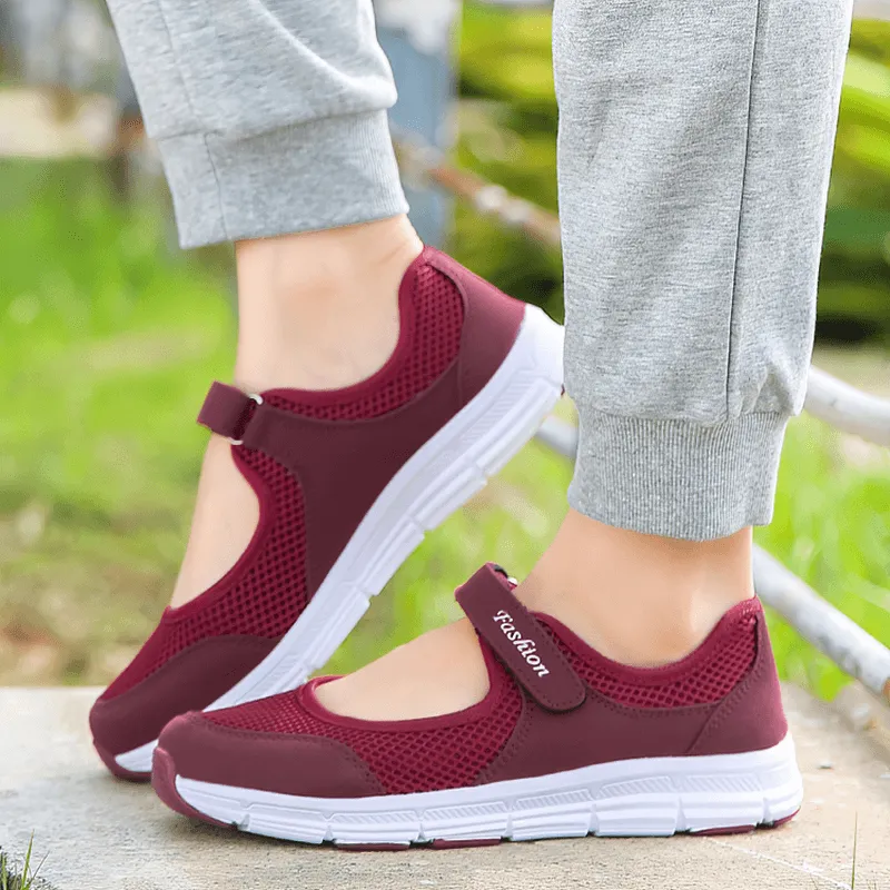 Women's Breathable Vulcanized Flat Shoes / Super Light Mesh Sneakers - SF1367